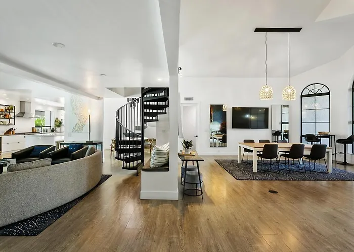 Moderncompound Scottsdale