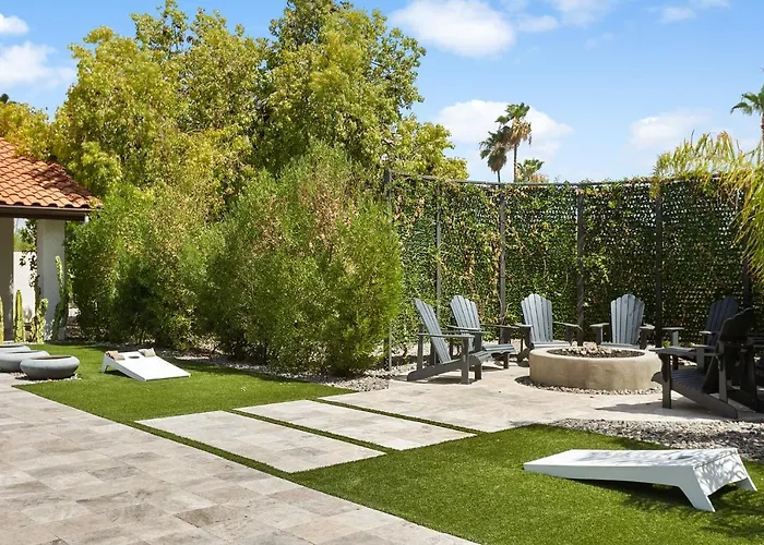 Holiday home Moderncompound *