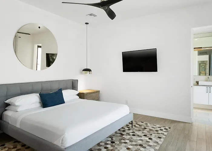 Holiday home Moderncompound *