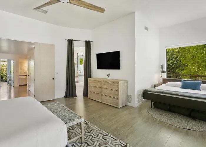 Moderncompound Holiday home
